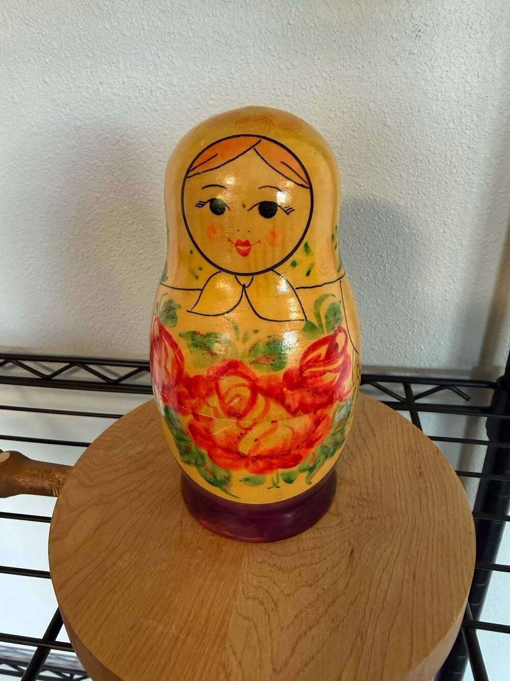 Vintage Beriozka Russian Nesting Dolls Set